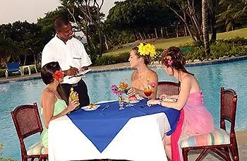 Caliente Caribe Otel Cabrera