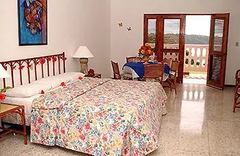Hotel Caliente Caribe Cabrera